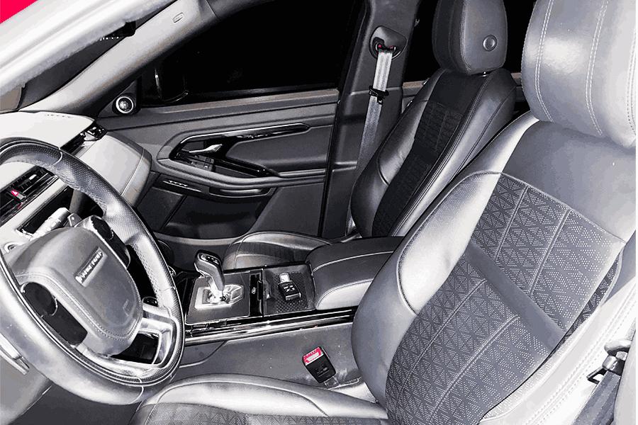 RANGE ROVER EVOQUE P300 R-DYNAMIC HSE